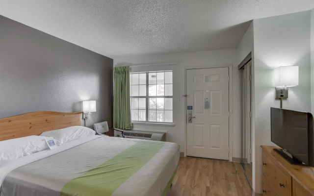 Studio 6-Houston, TX - Westchase