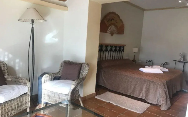 Hospedium Hotel la Parada del Compte