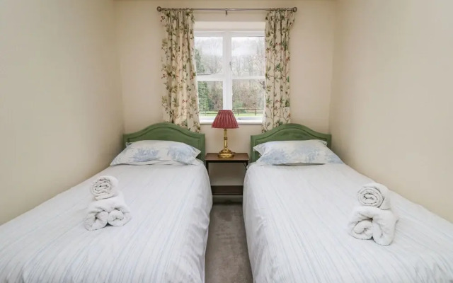 Salmon Cottage