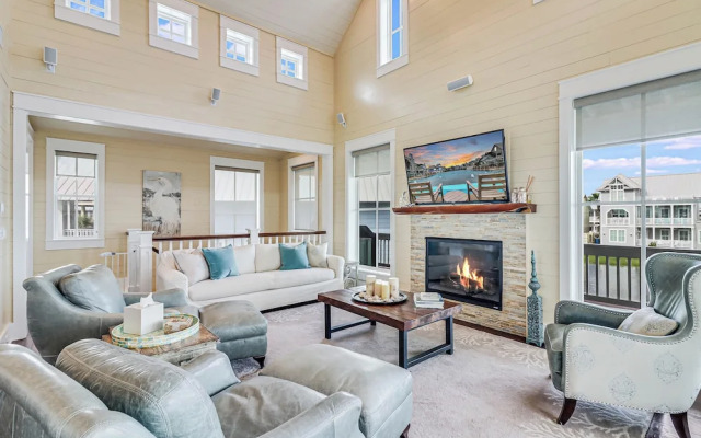 Seaside Shanty 125 SE