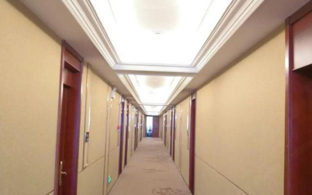 Chengshan Friendship Hotel