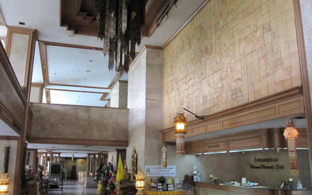 Diamond River Ping Petch-Ngam Hotel