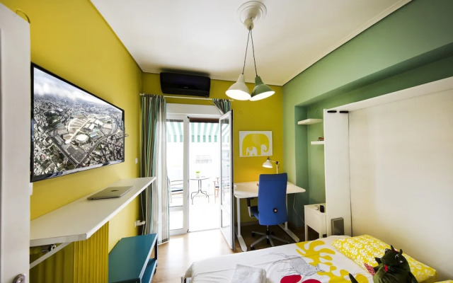 Startupper's Pad in real Athenian n.hood by VillaRentalsgr