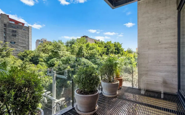 23-401 2BR with a Balcony Roma Norte
