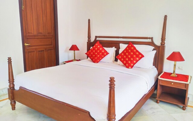 Devraj Villa-A Luxury Homestay with Pool