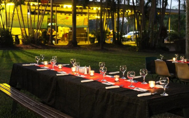 Corroboree Park Tavern