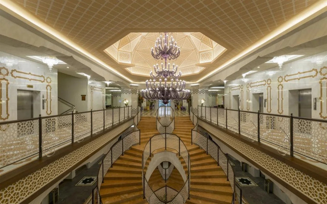Royal Taj Mahal - All Inclusive