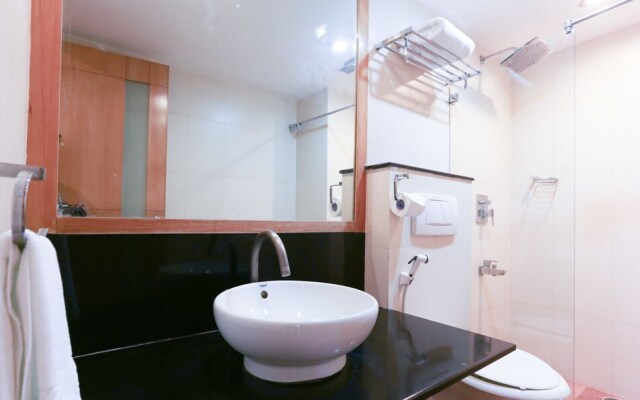 The Mayer Whitefield