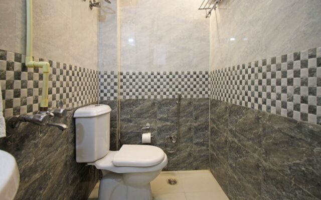 Cosy Tree Rooms by OYO Rooms