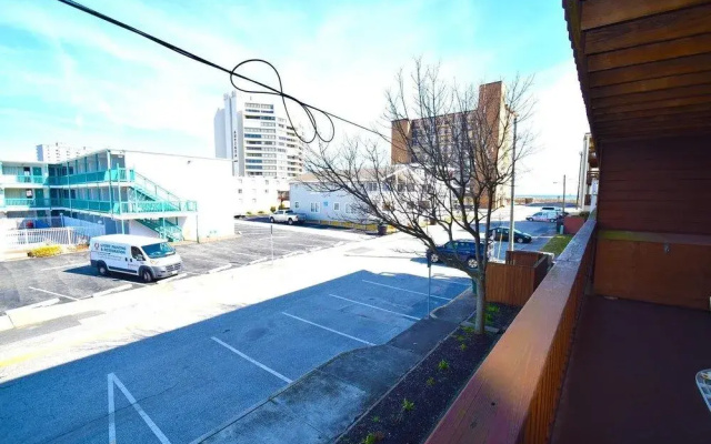 Blaire Isle 101N 2 Bedroom Condo by RedAwning