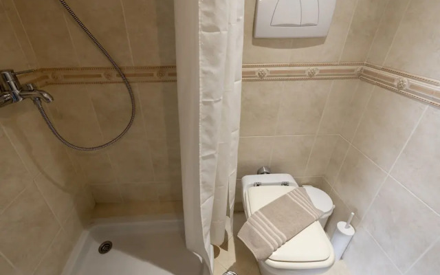 Massive 2-apartment Combo Unbeatable Acropolis Views Sleeps 9