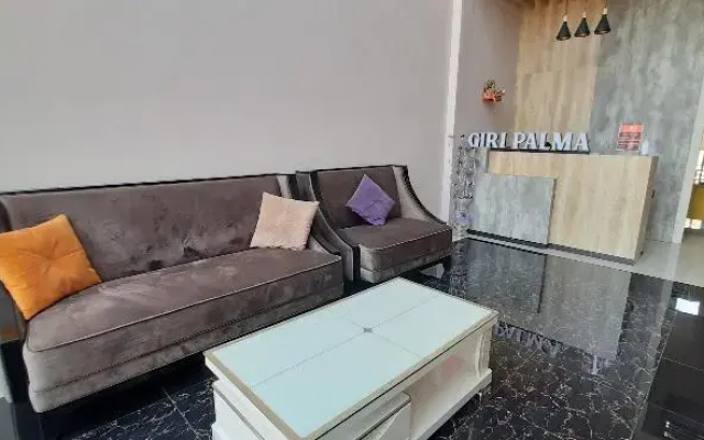 Capital O 90070 Giri Palma Hotel & Villas