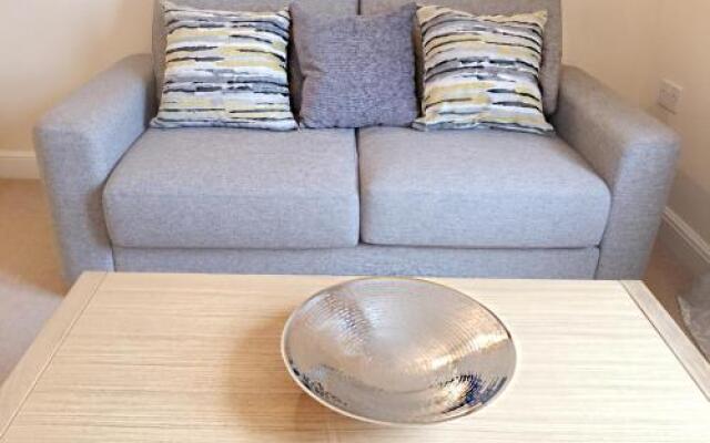 Millwalk Apartment