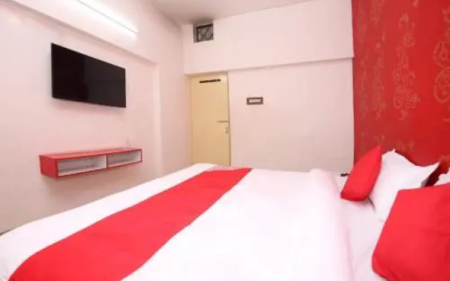 Happy Restaurant by OYO Rooms