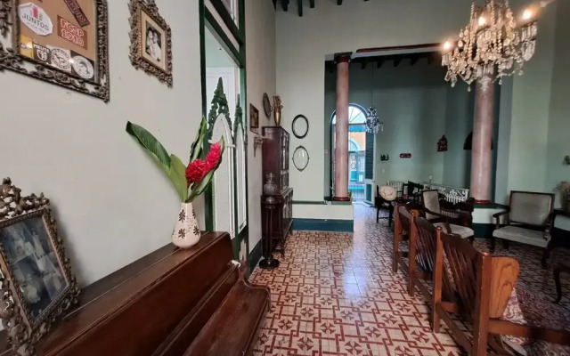 Casa Miriam Hostal Colonial