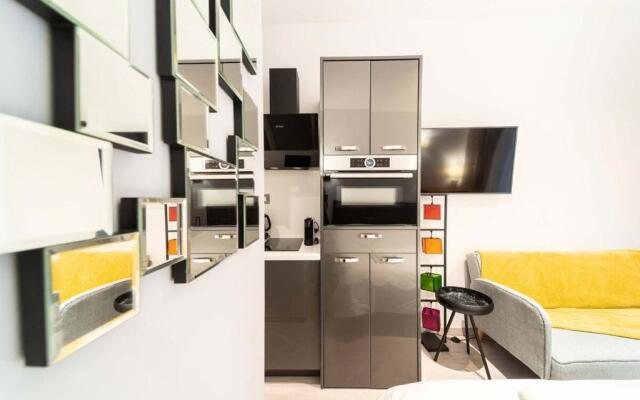 Galleries Elegant Suites