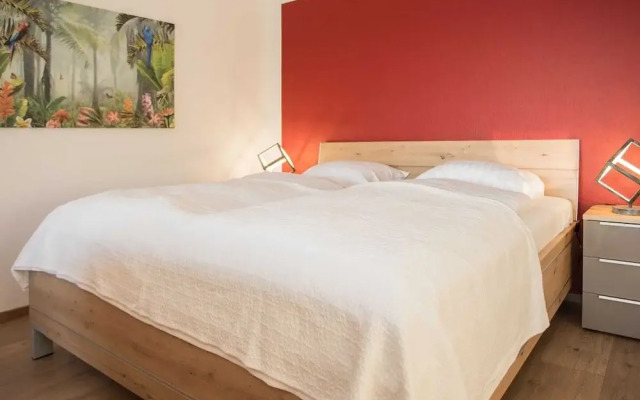 Small Studio in Neuastenberg With Balcony