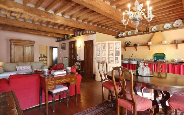 Vacation in Lucca Superior Apartments