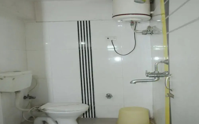 OYO 3061 Hotel De Pintu