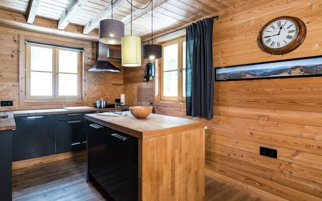 Idyllic Chalet in Kaprun near Ski Area