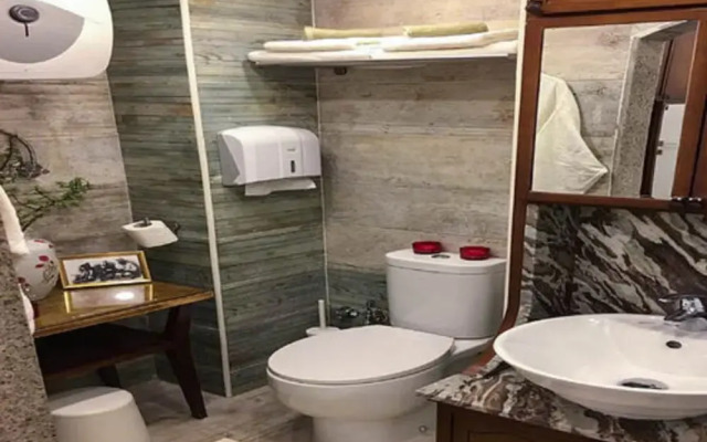 Paris Hostel