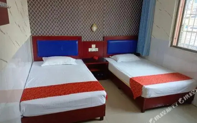Bear Hotel