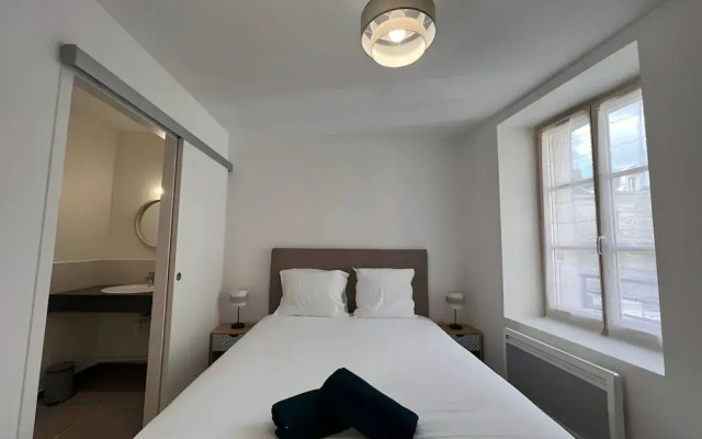 Apartment in Saint-mars-sous-ballon