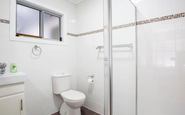Buwadi - Pet Friendly - 3 Mins Walk to Beach