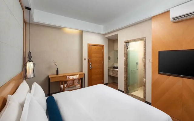 Days Inn By Wyndham Dali Erhai Park