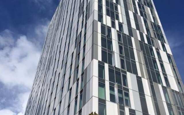 2 Bedroom Apartment in Media City Manchester