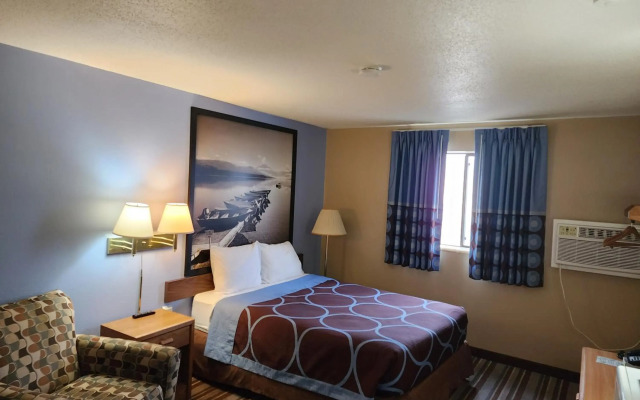 Super 8 by Wyndham Great Falls MT