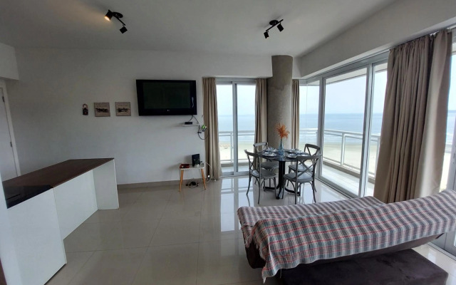 Book Santos - Unlimited 1419 - Studio Frente Mar