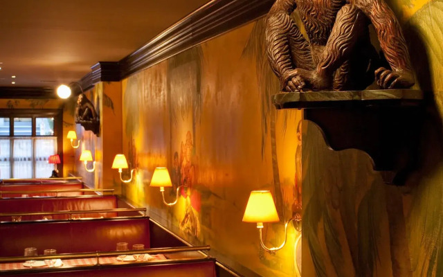 Hotel Elysee by Library Hotel Collection