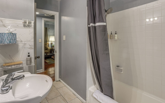 3 Mi to Downtown: Family-friendly Birmingham Home