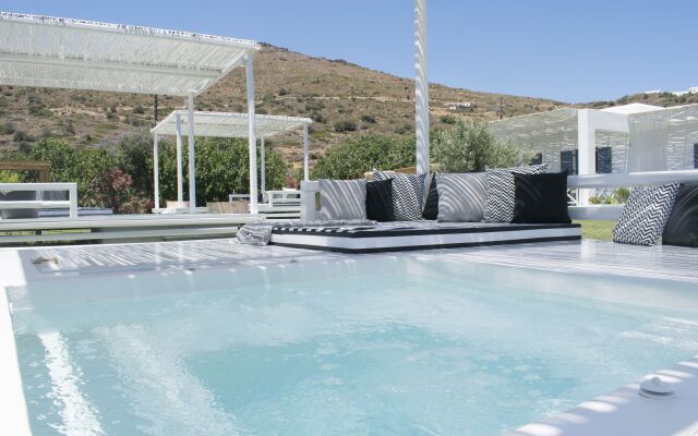 OW Andros - Luxury Suites