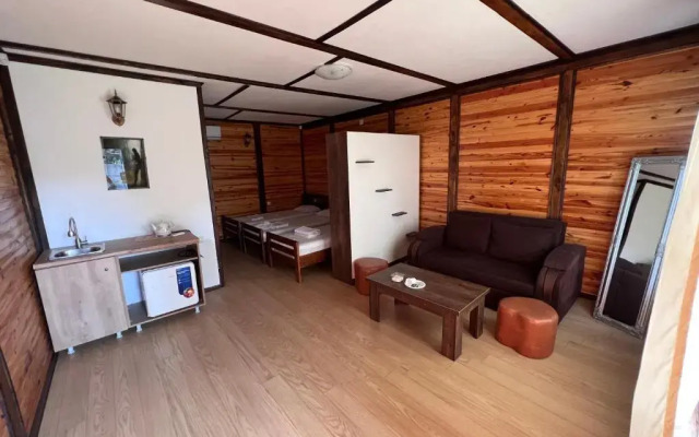 Senima's Paradise Guest House