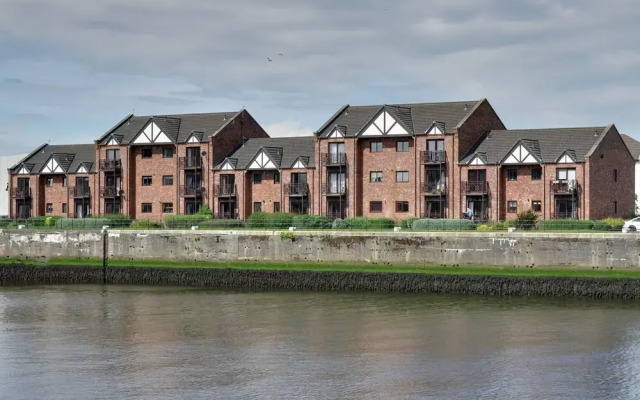 Harbour House - Donnini Apartments