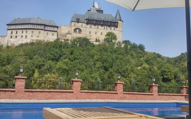Hotel Karlštejn