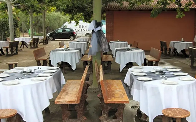 Aparthotel Tres Caminos