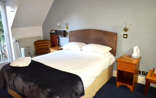 Donington Manor Hotel