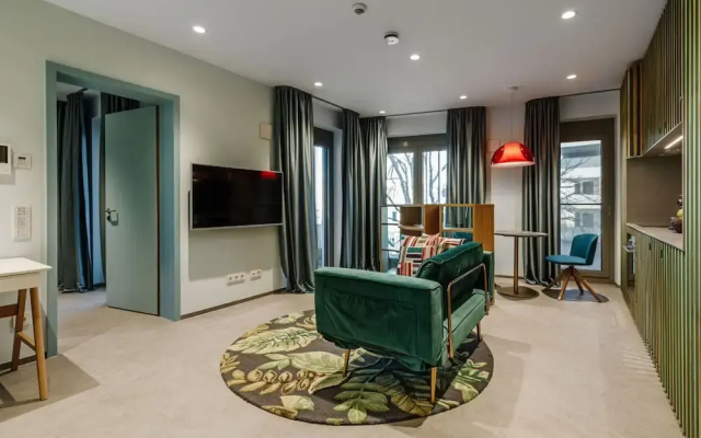 Brucklyn Suites