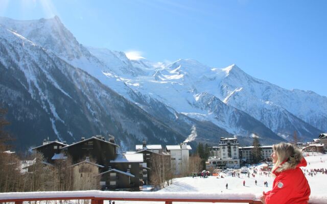 Chalet Hôtel La Sapinière
