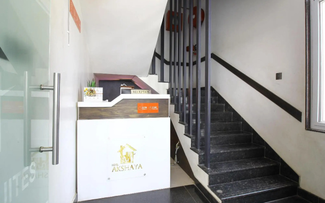 OYO 27022 Akshaya