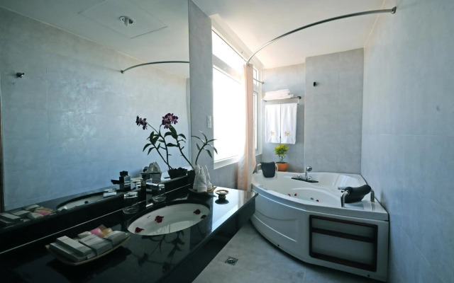 Romance Hotel