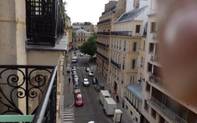 Bed and Breakfast Paris Arc de Triomphe