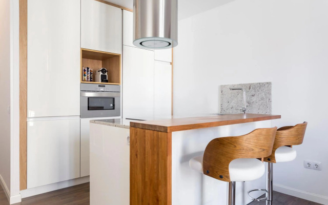 Puerta del Sol Center