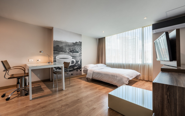 Holiday Inn Express & Suites Medellin