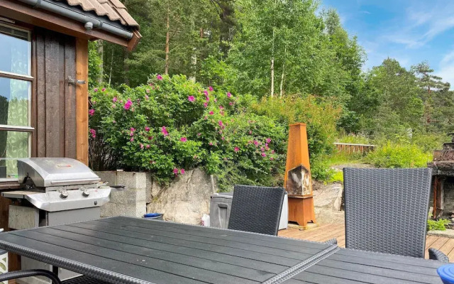 Nice Home in Kristiansand With 4 Bedrooms