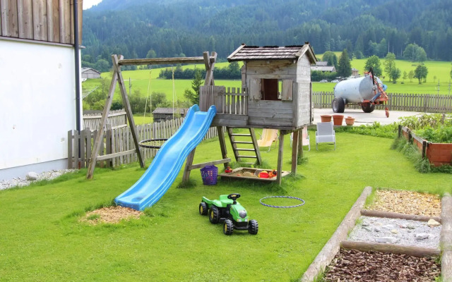 Beautiful Holiday Apartment in Leogang With Sauna