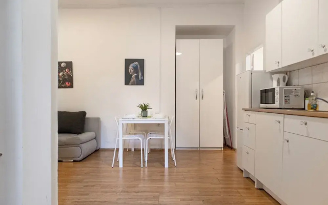 Urban Haven 1BR With 1LR Downtown